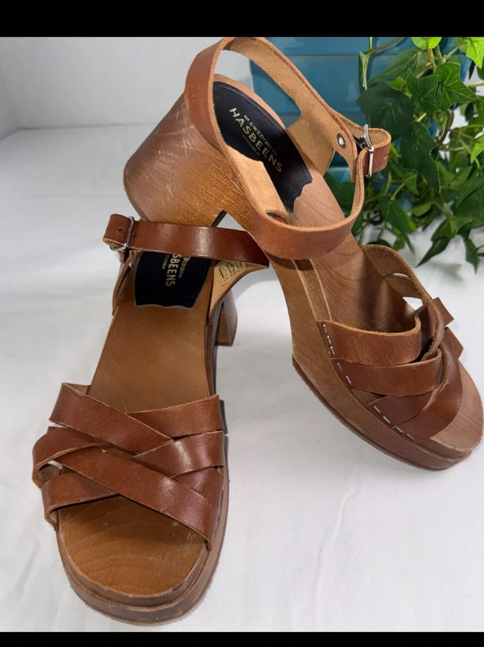 Swedish Hasbeens EU38 Clogs Sandals Cross Strap, Debutante Kringlan Heel Leather